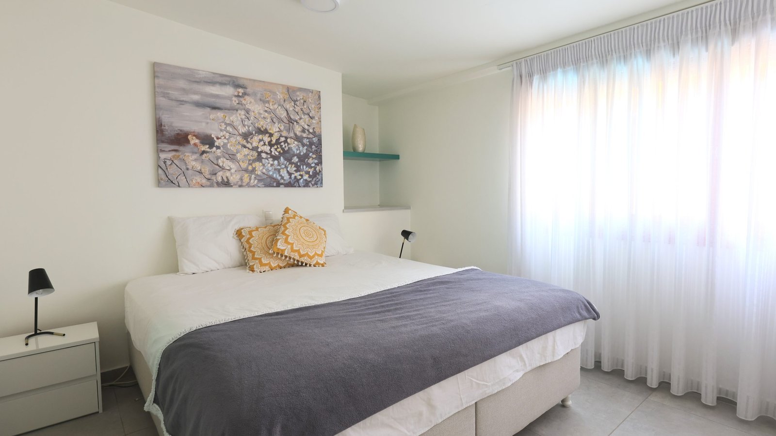 First ensuite bedroom of the property