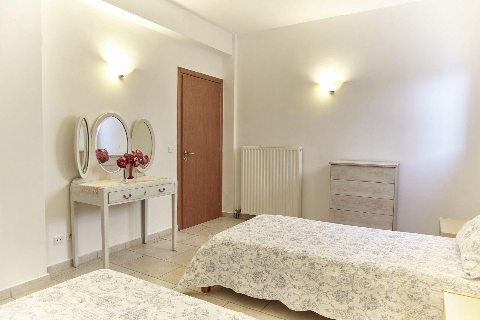 Second bedroom Second bedroom with two single beds